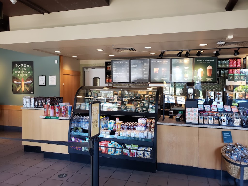 Starbucks | 411 E Columbia St, New Westminster, BC V3L 3X3, Canada | Phone: (604) 522-7573