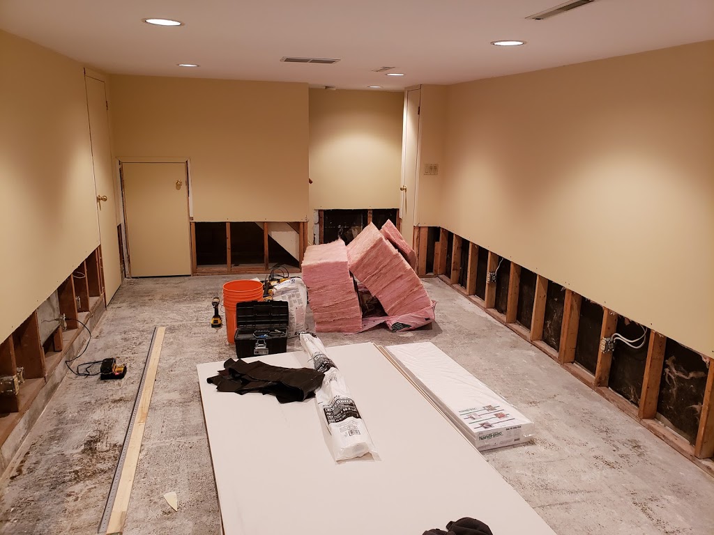 Reno Master | 10090 Aspen Ln, Windsor, ON N8R 2B8, Canada | Phone: (647) 880-7033