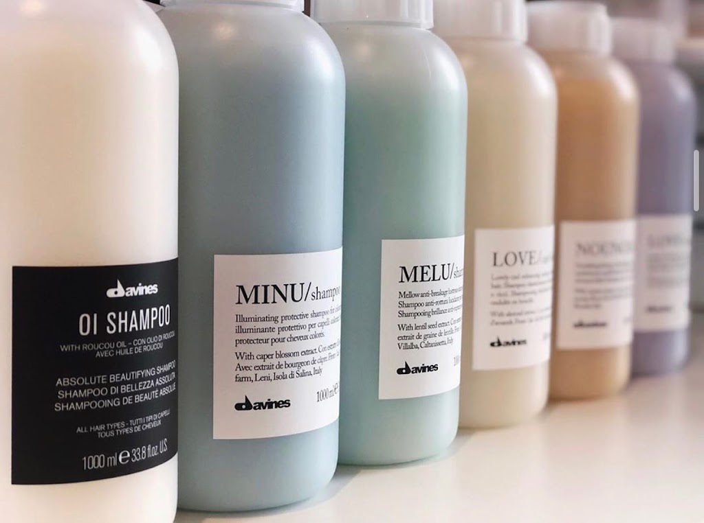Charisma Hair Fashion Inc | 6871 170 St NW, Edmonton, AB T5T 4W5, Canada | Phone: (780) 484-5646