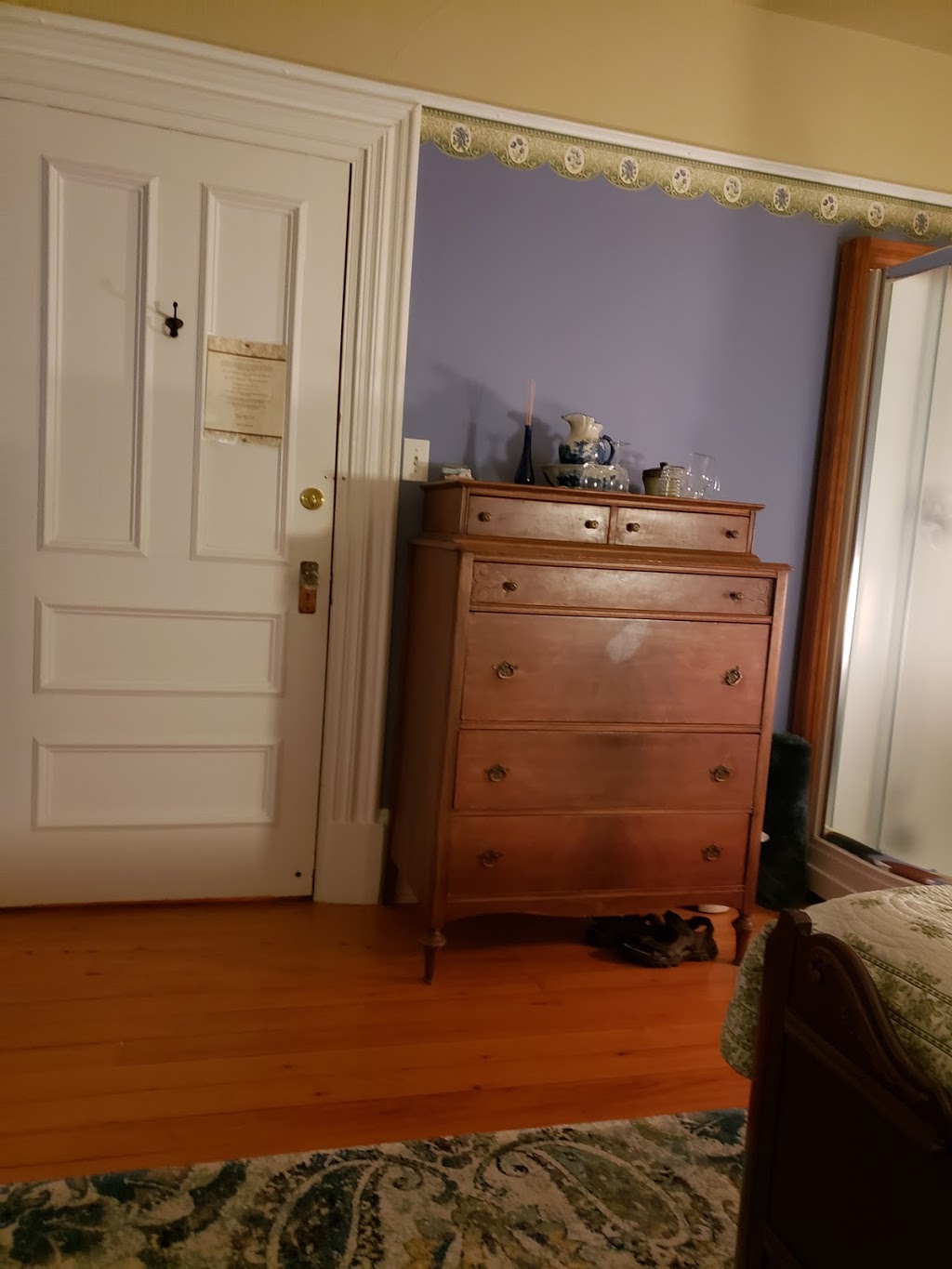 Gîte à La Maison DElyse | 218 LAMBERT AVE, Beauceville, QC G5X 1S5, Canada | Phone: (418) 774-3169
