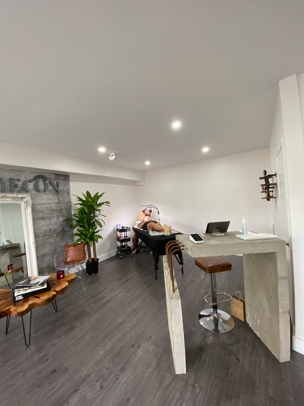 LashEyecon | 1728 Lakeshore Rd W #203, Mississauga, ON L5J 1J5, Canada | Phone: (647) 532-4872
