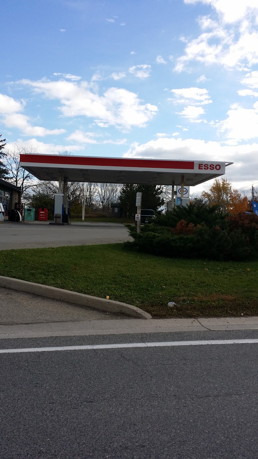 Esso | 6783 Guelph Line, Milton, ON L9T 2X6, Canada | Phone: (905) 336-8058