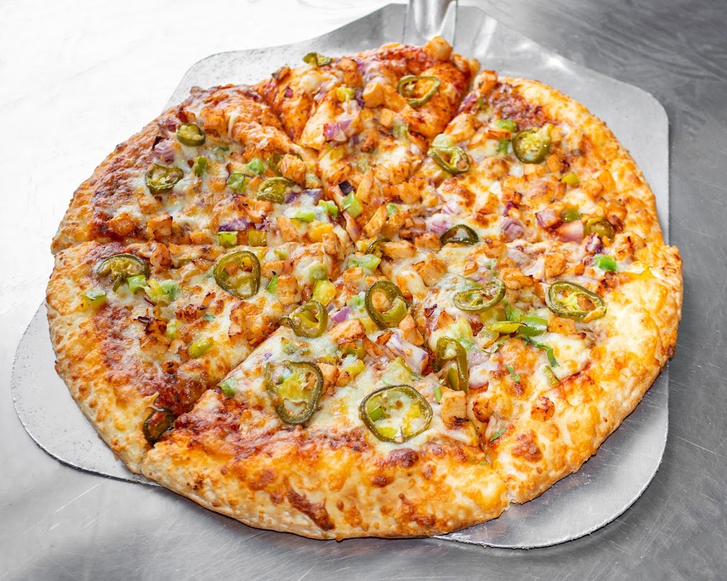Curry n crust | 11245 Valley Ridge Dr NW #208, Calgary, AB T3B 5V4, Canada | Phone: (403) 460-3833