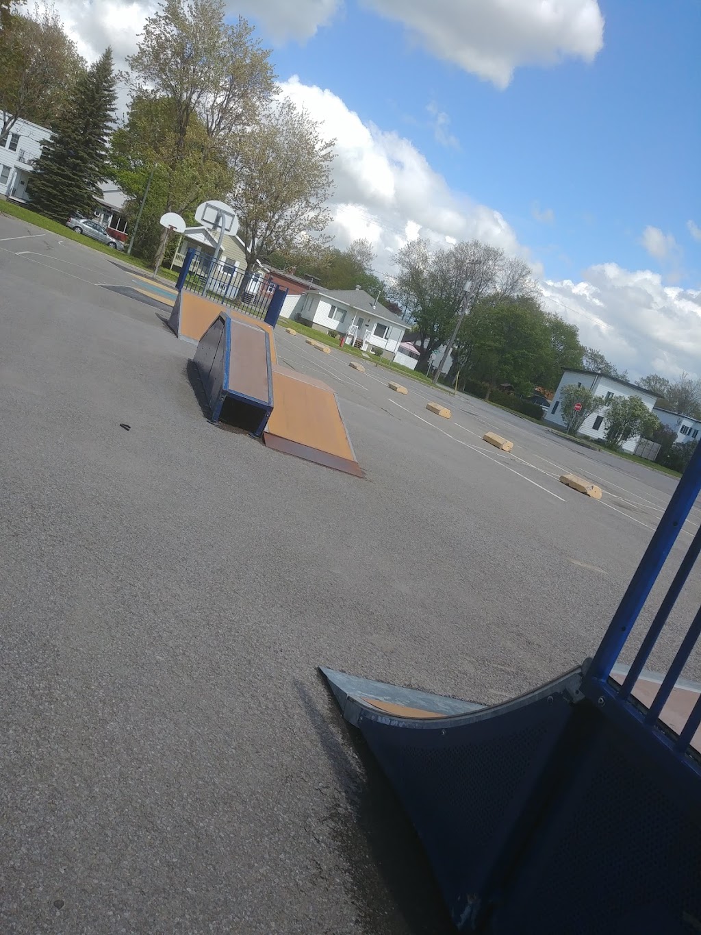Marcel-Bédard Arena | 655 Bd des Chutes, Québec, QC G1E 2B6, Canada | Phone: (418) 641-6109