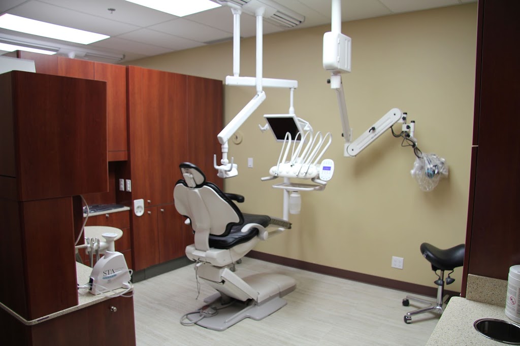 Fifth Avenue Dental Clinic | 2007 120 Fifth Ave, Cochrane, AB T4C 0A4, Canada | Phone: (403) 800-3300