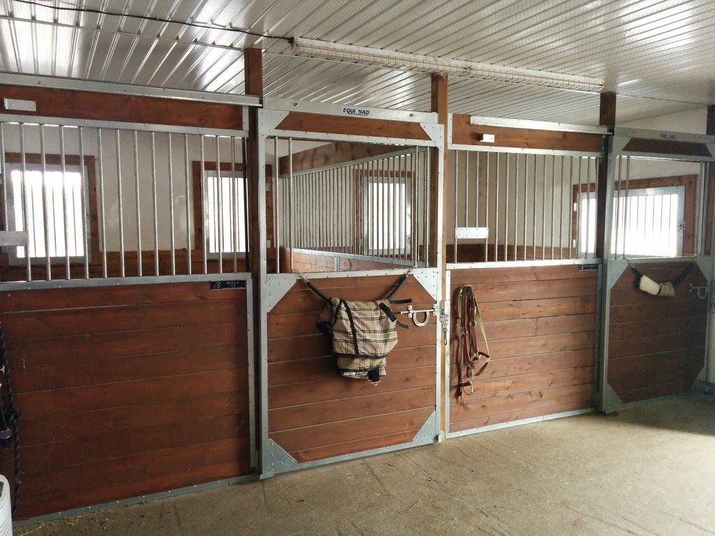Ferme BGR | 6952 QC-112, Ascot Corner, QC J0B 1A0, Canada | Phone: (819) 993-9539