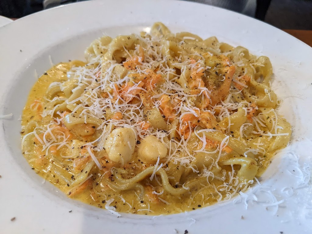 Chianti Cafe & Restaurant | 300 Crowfoot Crescent NW #20, Calgary, AB T3G 2P6, Canada | Phone: (403) 547-5020