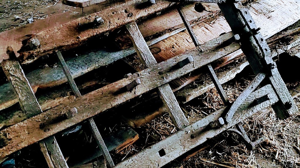Indian River Barn Restoration and Removal | 450 Harmony Rd, Corbyville, ON K0K 1V0, Canada | Phone: (705) 931-7823