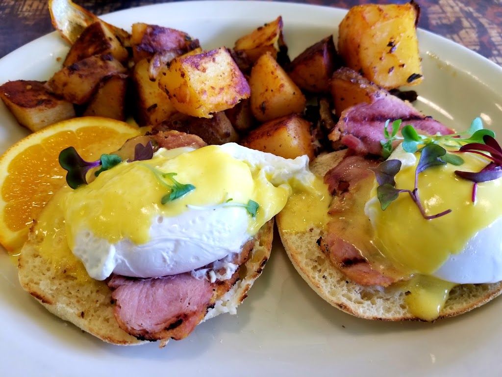 Bettys | 370 Virginia St, Buffalo, NY 14201, USA | Phone: (716) 362-0633