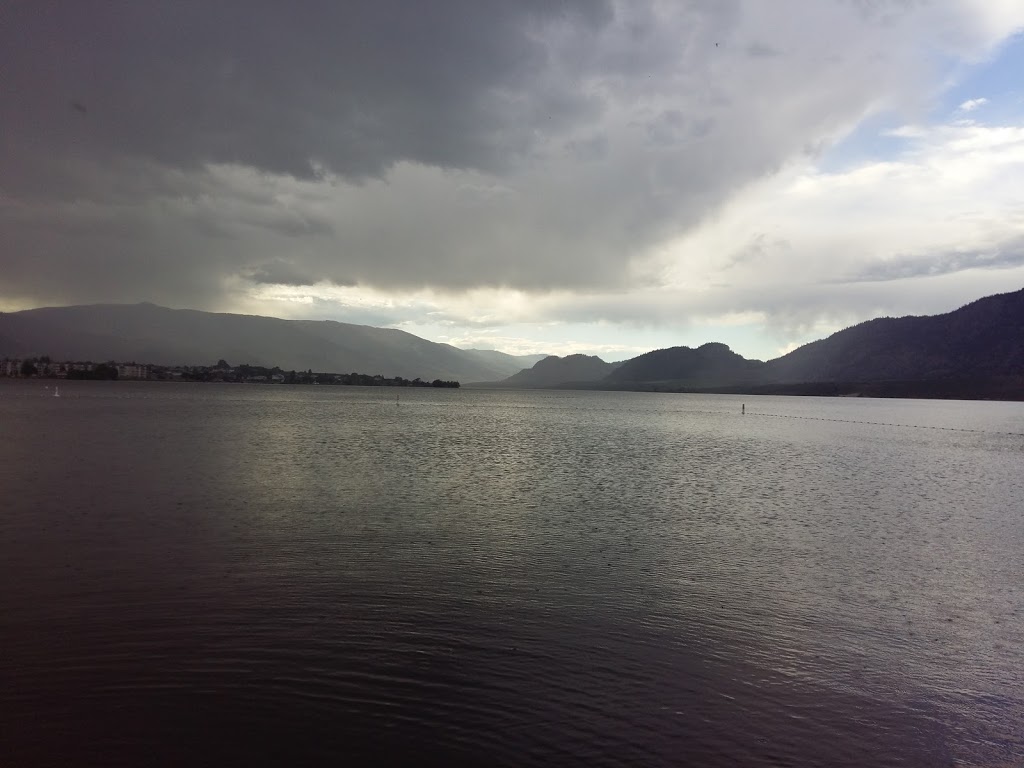 Poplars Motel | 6404 Cottonwood Dr, Osoyoos, BC V0H 1V3, Canada | Phone: (250) 495-6035