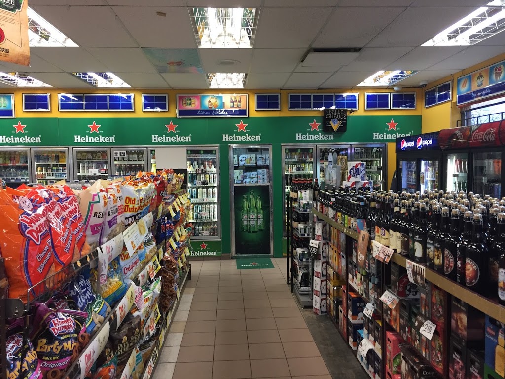 Dépanneur le Citadin | 305 Boulevard Industriel, Boucherville, QC J4B 7C5, Canada | Phone: (450) 655-5648