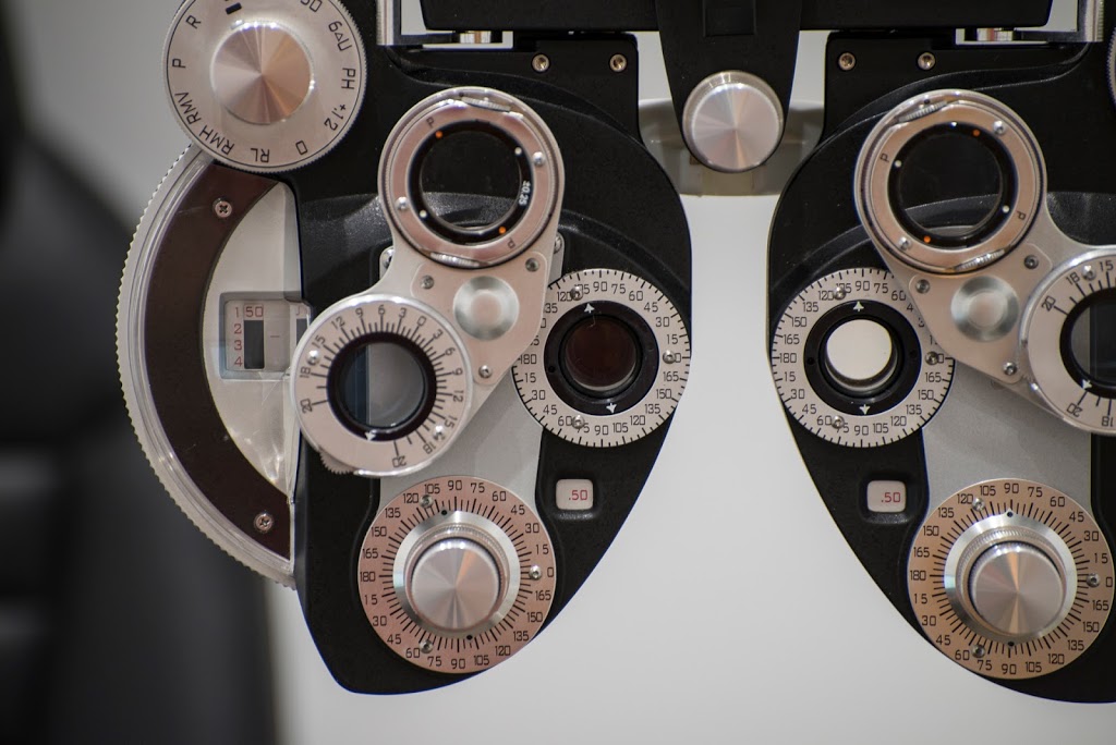 King LASIK | 10430 61 Ave NW #101, Edmonton, AB T6H 2J3, Canada | Phone: (780) 474-4916