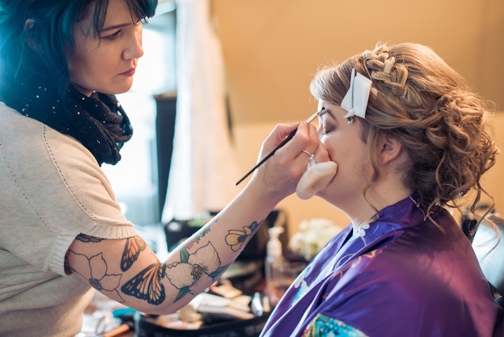Liana LaCroix Beauty | 84 Rue Principale, Waltham, QC J0X 3H0, Canada | Phone: (613) 559-0047