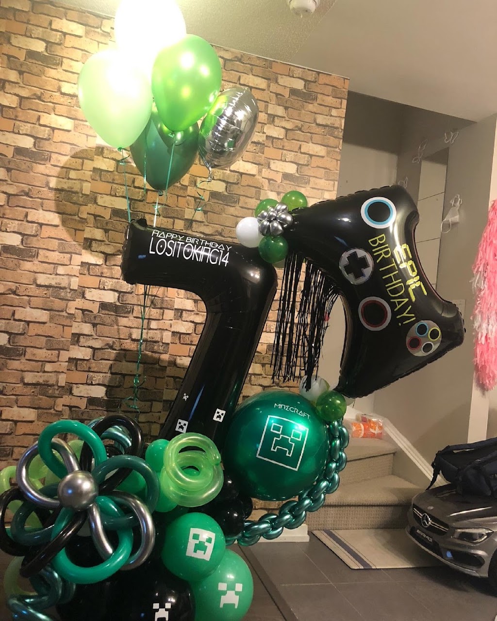 Balloons by Mina | Gord Vinson Ave, Courtice, ON L1E 2N7, Canada | Phone: (647) 927-8108