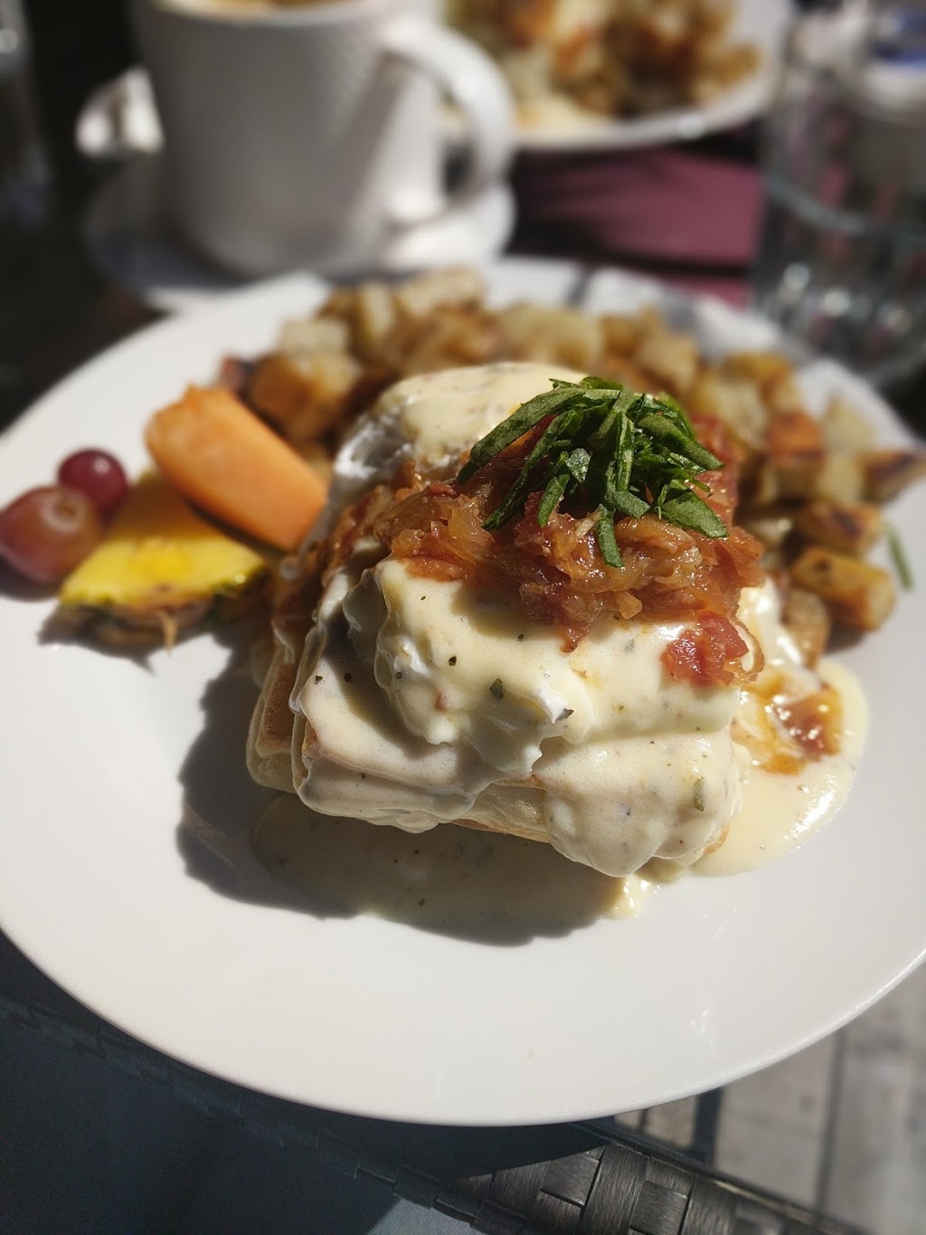 TONIQUE | 18 Chemin Scott, Chelsea, QC J9B 1R5, Canada | Phone: (819) 484-1061