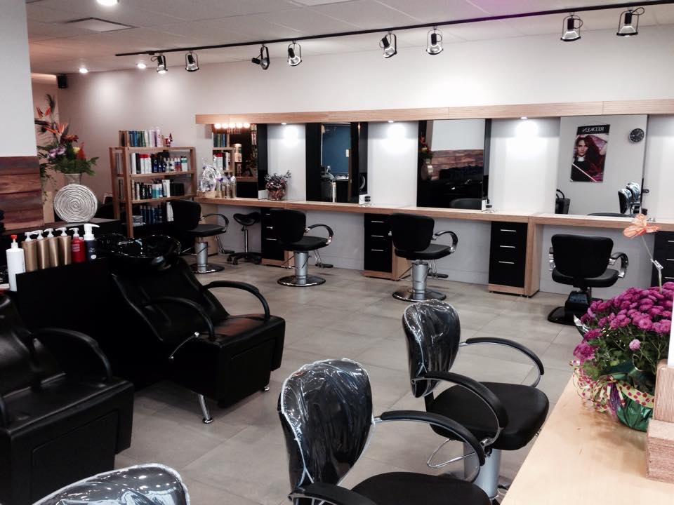 Salon Pur | 1480 Boulevard Louis-XIV, Québec, QC G2L 1M3, Canada | Phone: (418) 624-1111