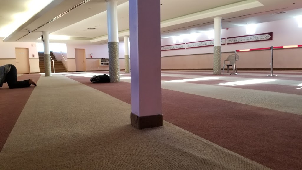 Toronto and Region Islamic Congregation | 99 Beverly Hills Dr, North York, ON M3L 1A2, Canada | Phone: (416) 245-5675