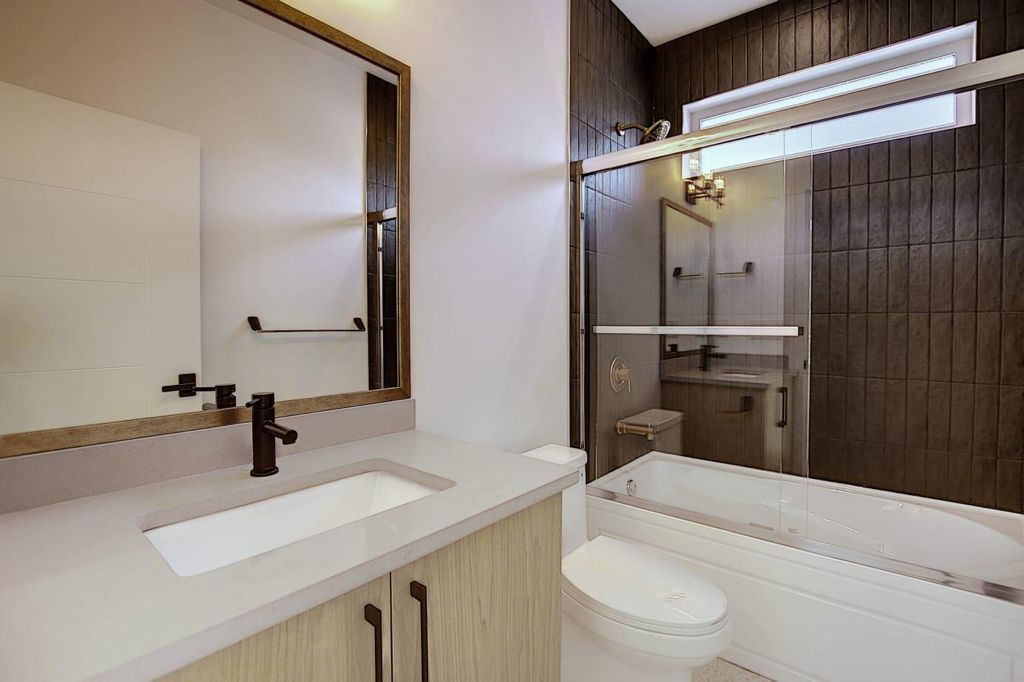 Appowerbuilders | 3323 34 St NW Unit 205, Edmonton Alberta T6T 2K6 | Phone: (780) 301-1313