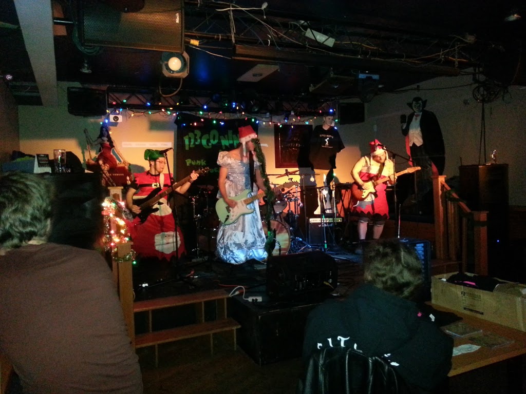 Le Transit Bistro Bar | 115 Rue Saint-Louis, Terrebonne, QC J6W 1H4, Canada | Phone: (450) 964-5050