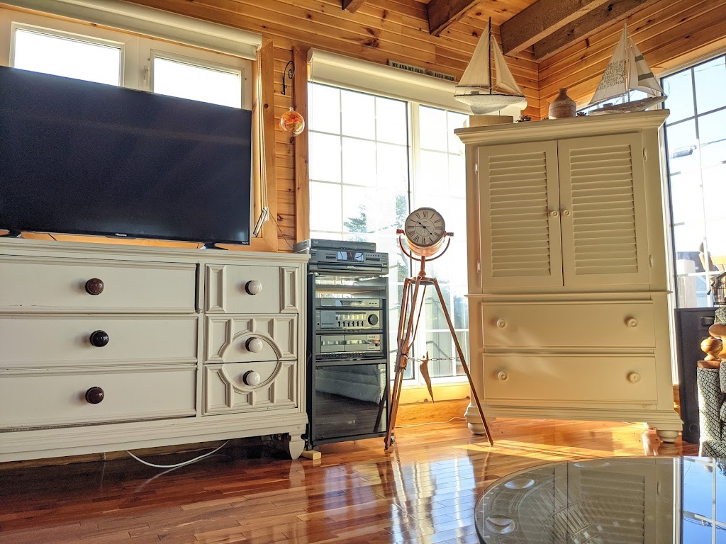 Sandpiper Beach House | 515 Doyles Beach Rd, Mount Stewart, PE C0A 1T0, Canada | Phone: (905) 320-6803