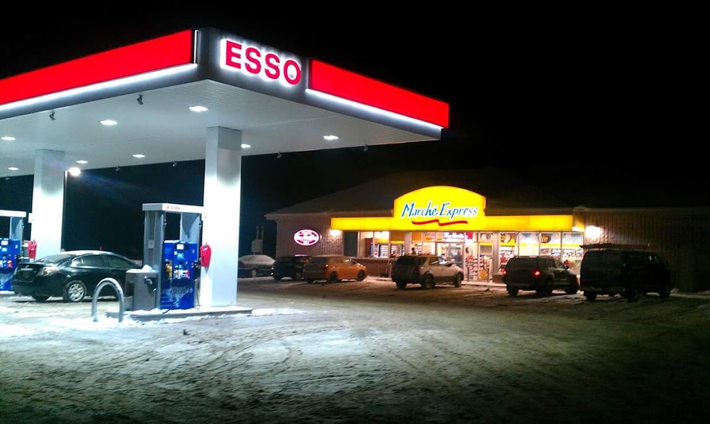 Esso | 2061 Rang de la Rivière, Saint-Isidore, QC G0S 2S0, Canada | Phone: (418) 882-5438