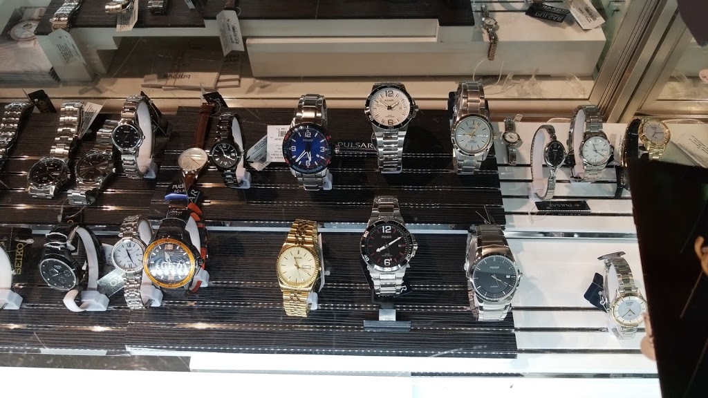 Belks Jewellers | 148 Peel St, New Hamburg, ON N3A 1E3, Canada | Phone: (519) 662-2608