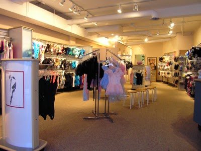 Brio Bodywear | 911 Bank St, Ottawa, ON K1S 3W5, Canada | Phone: (613) 567-9291