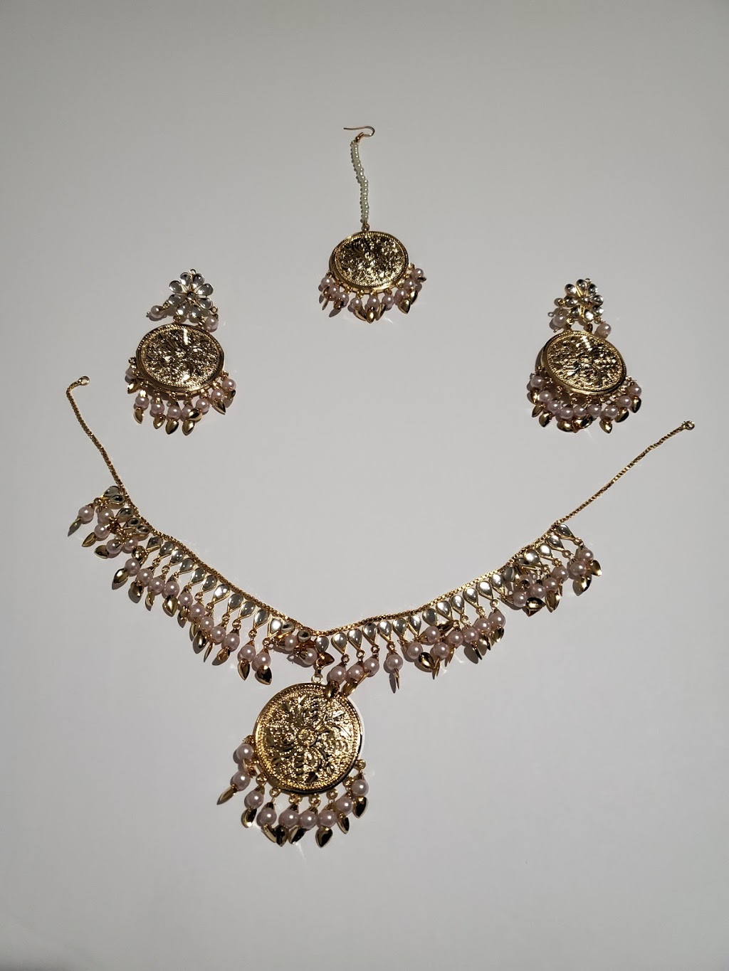 High wear punjabi jewelry | 13252 81a Ave, Surrey, BC V3W 9M6, Canada | Phone: (604) 615-4461