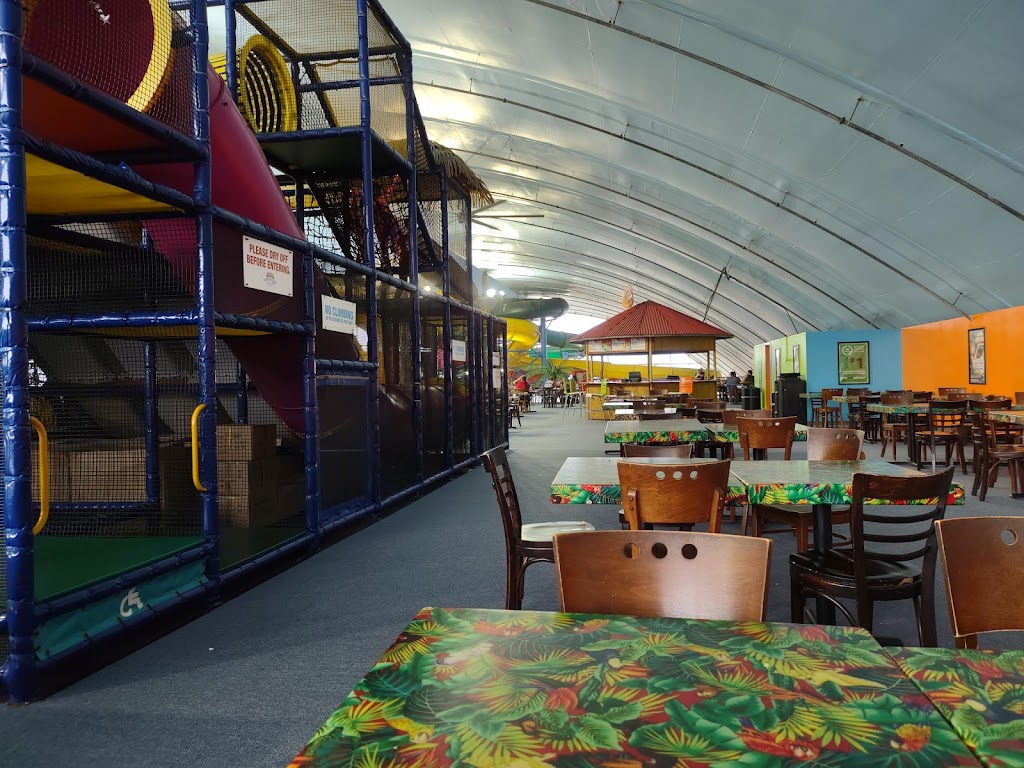 Fallsview Indoor Waterpark | 5685 Falls Ave, Niagara Falls, ON L2E 6W7, Canada | Phone: (905) 374-4444