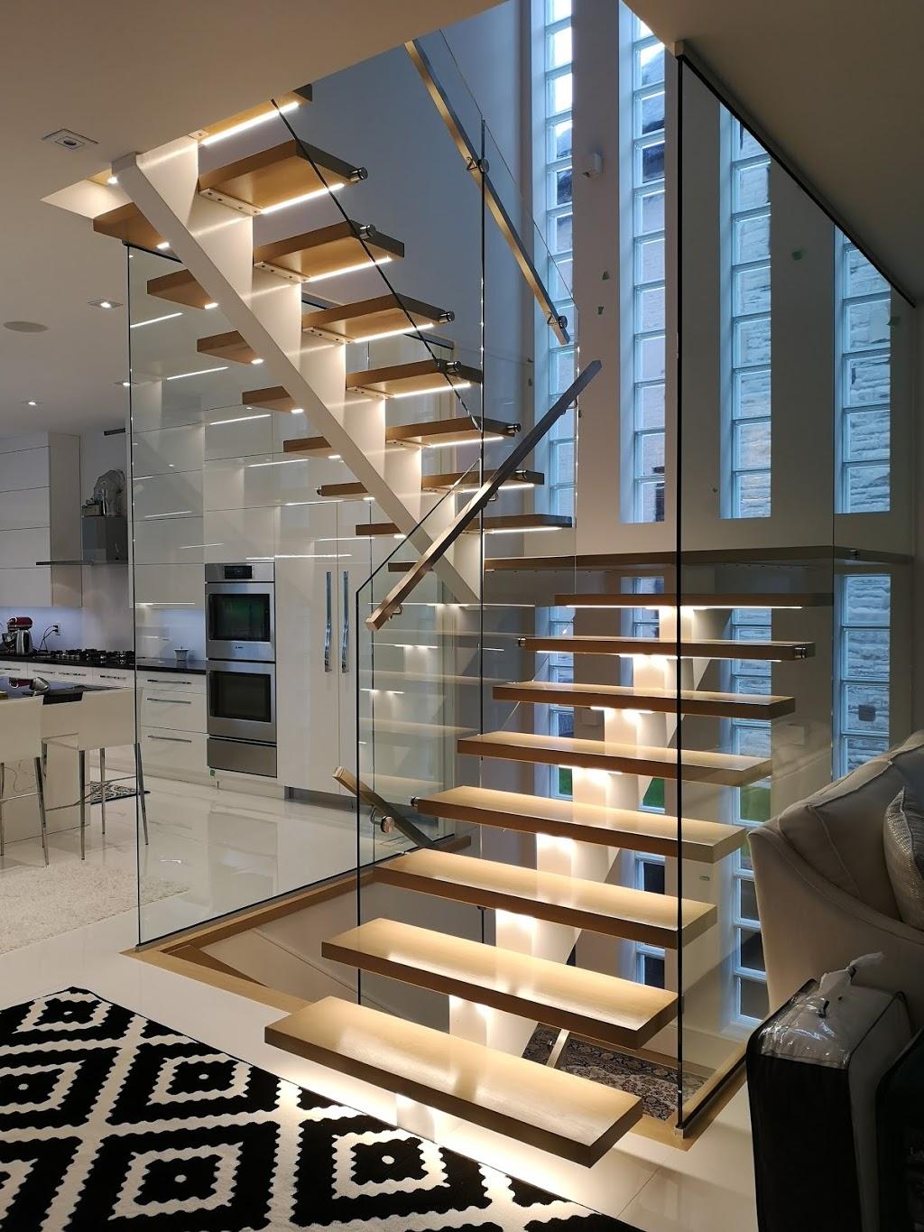 City Stairs | 22 Ashwarren Rd, North York, ON M3J 1Z5, Canada | Phone: (416) 630-4585