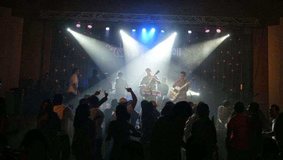 Calgary Show Services Ltd. | 3009 23 Ave SW, Calgary, AB T3E 0J3, Canada | Phone: (403) 397-2271