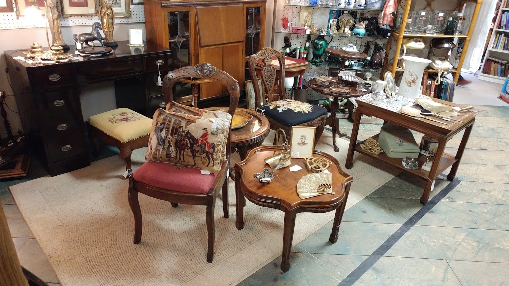 Memory Lane Antiques | 1175 Hyde Park Rd, London, ON N6H 5K5, Canada | Phone: (519) 471-2835