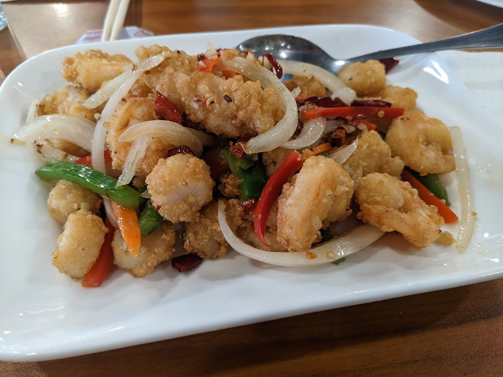 Golden Dragon Palace | 7000 McLeod Rd Suite 8, Niagara Falls, ON L2G 7K3, Canada | Phone: (905) 356-8668