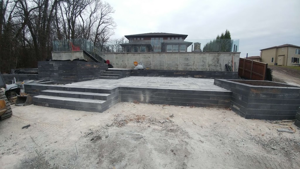 Silver Stone Landscaping | 4 Timberwood Pl, East Saint Paul, MB R2E 0M4, Canada | Phone: (204) 471-4706