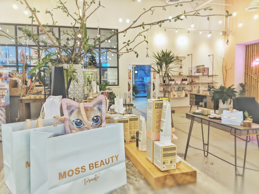 Moss Beauty & Lashes | 3215 Hwy 7 g1, Markham, ON L3R 3P3, Canada | Phone: (905) 470-0000