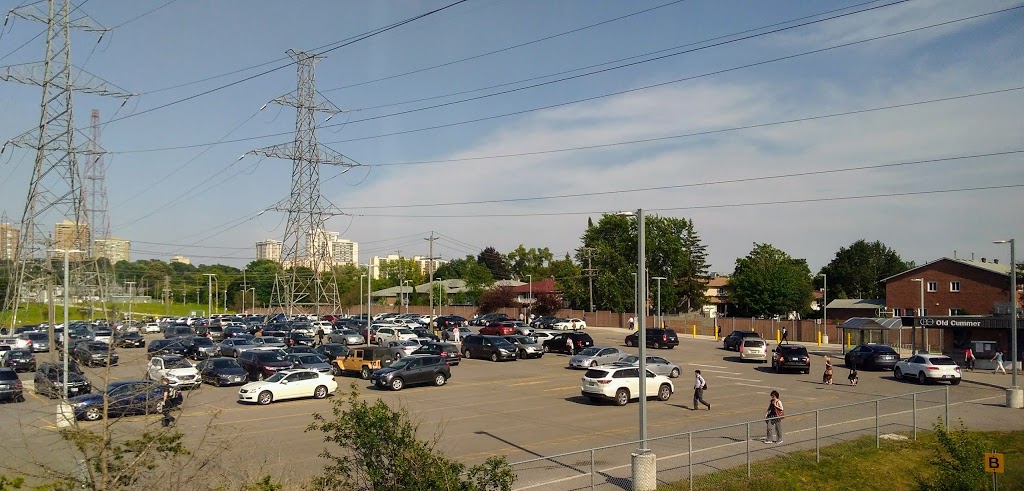 Old Cummer Go Station Parking Lot | Old Cummer Ave, Toronto, ON M2H, Canada