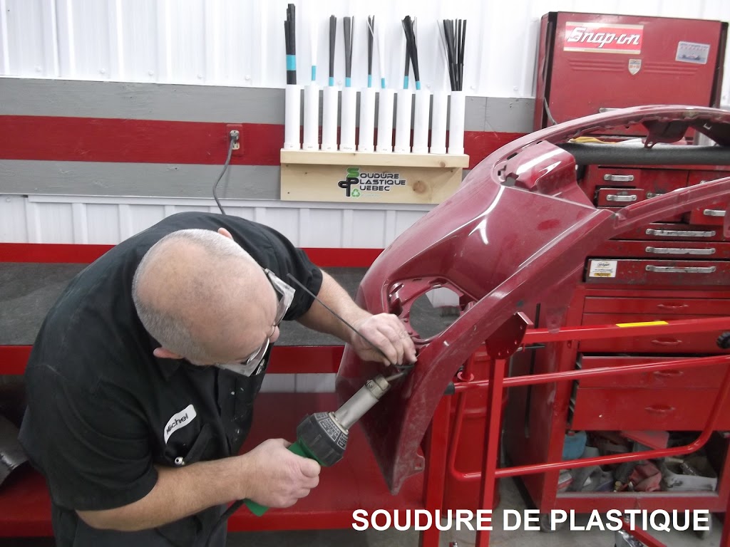 Carrossiers Carrxpert Rive-Sud | 2269 Chemin de Chambly, Carignan, QC J3L 4N4, Canada | Phone: (450) 658-0308