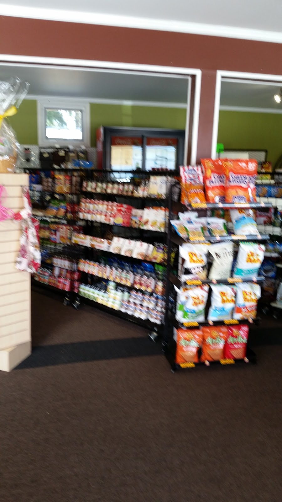 Creeks Corner Store | 3582 Hallberg Rd, Ladysmith, BC V9G 1K1, Canada | Phone: (250) 924-8778