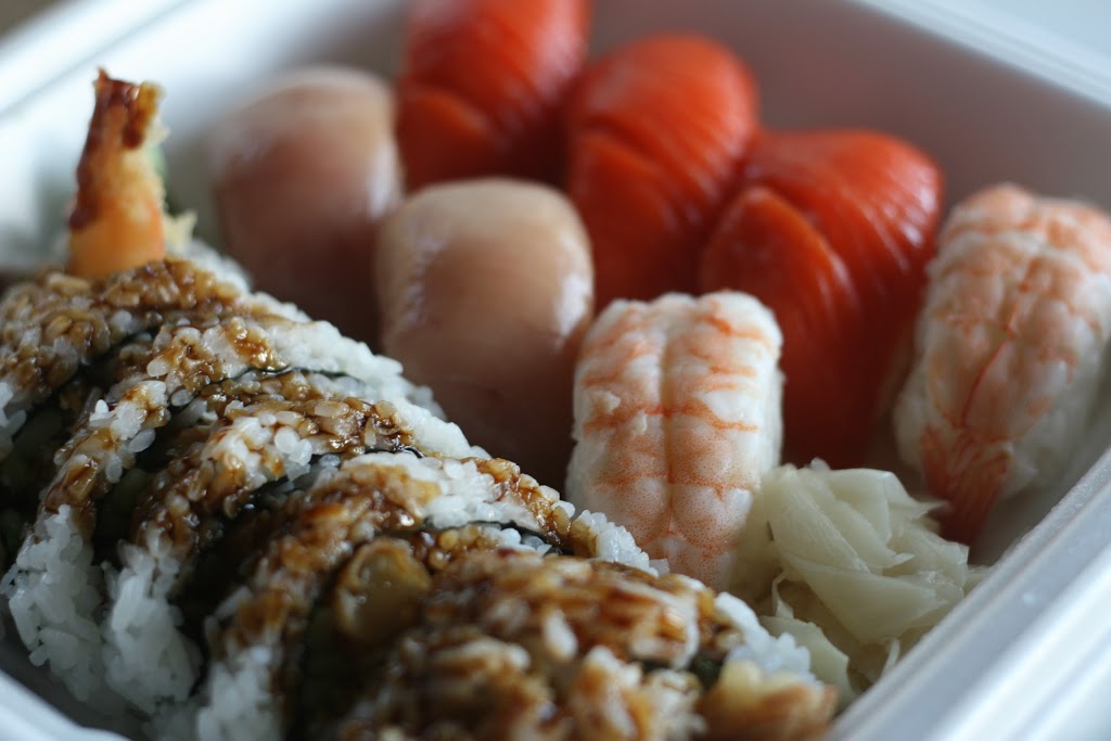 Lakeside Sushi | 78 Cowichan Lake Rd #2, Lake Cowichan, BC V0R 2G0, Canada | Phone: (250) 932-9012