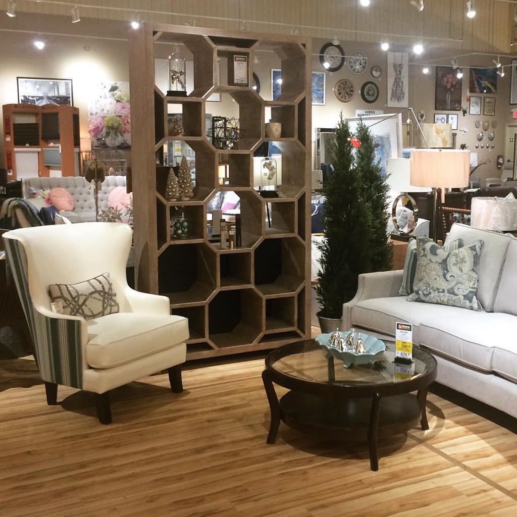 Gananoque Home Furniture | 875 Stone St N, Gananoque, ON K7G 3E4, Canada | Phone: (613) 382-3386