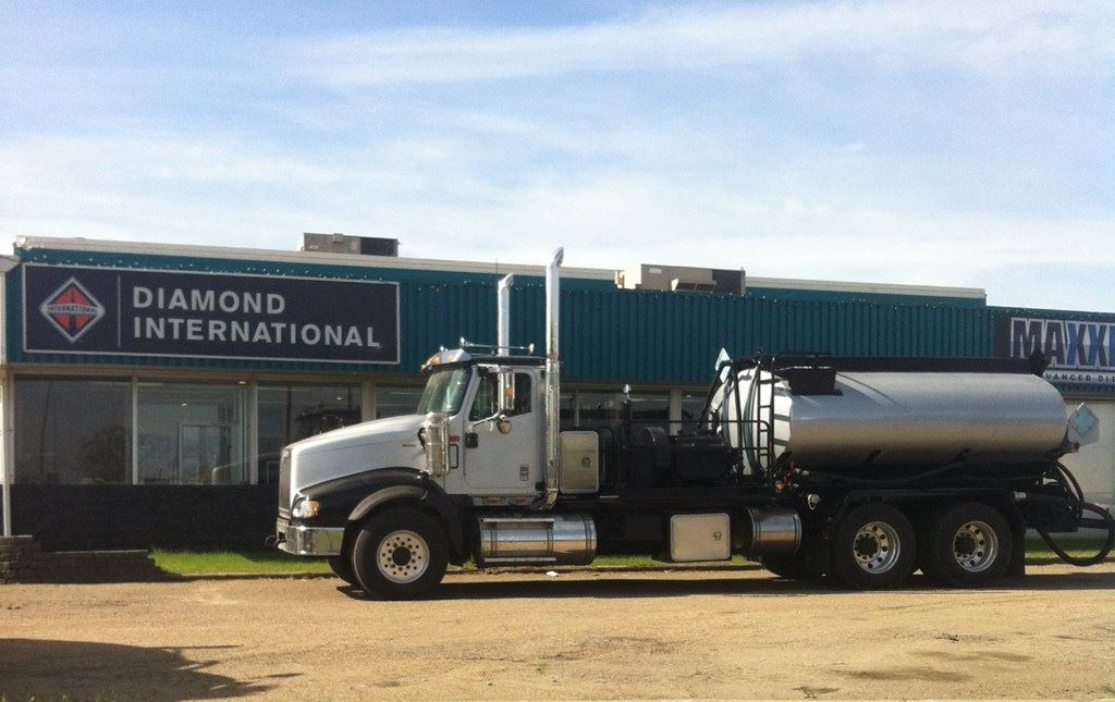 Harbour International Trucks Ltd | 19880 96 Ave, Langley City, BC V1M 0B8, Canada | Phone: (604) 888-2888