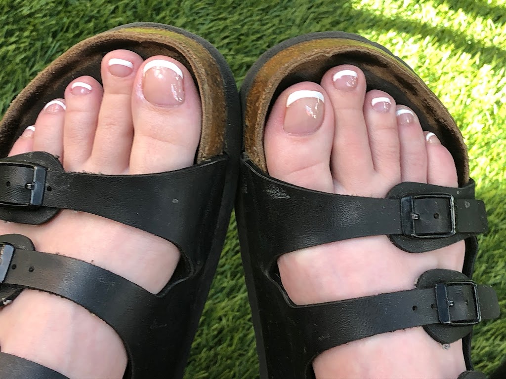 First Nails | 361-105 Southbank Blvd, Okotoks, AB T1S 0G1, Canada | Phone: (403) 995-8111