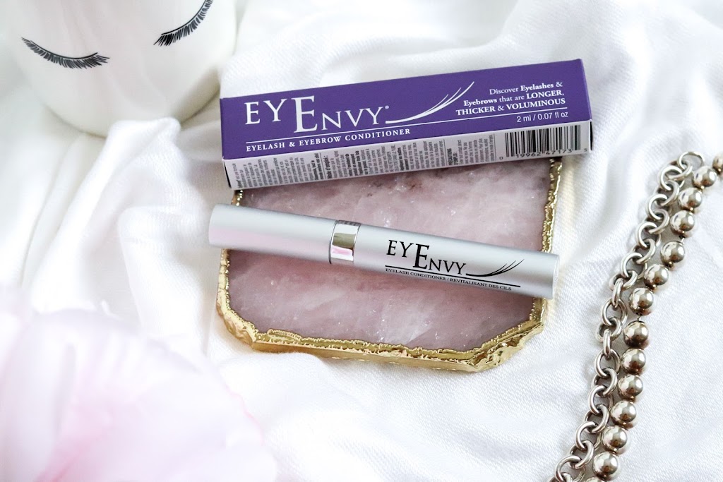 IVONNE | 320 Queen St #0116, Ottawa, ON K1R 5A3, Canada | Phone: (613) 695-6662