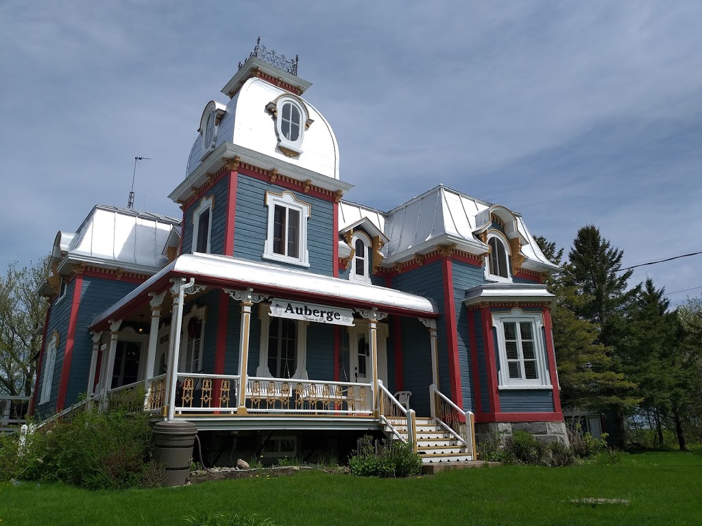 Auberge Chemin du Roy | 106 Rue Saint Laurent, Deschambault, QC G0A 1S0, Canada | Phone: (418) 286-6958
