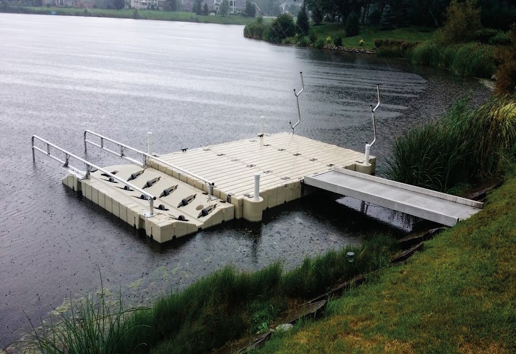 East Coast Docks Ontario | 115 Forestview Rd, Orillia, ON L3V 6H1, Canada | Phone: (705) 242-3006