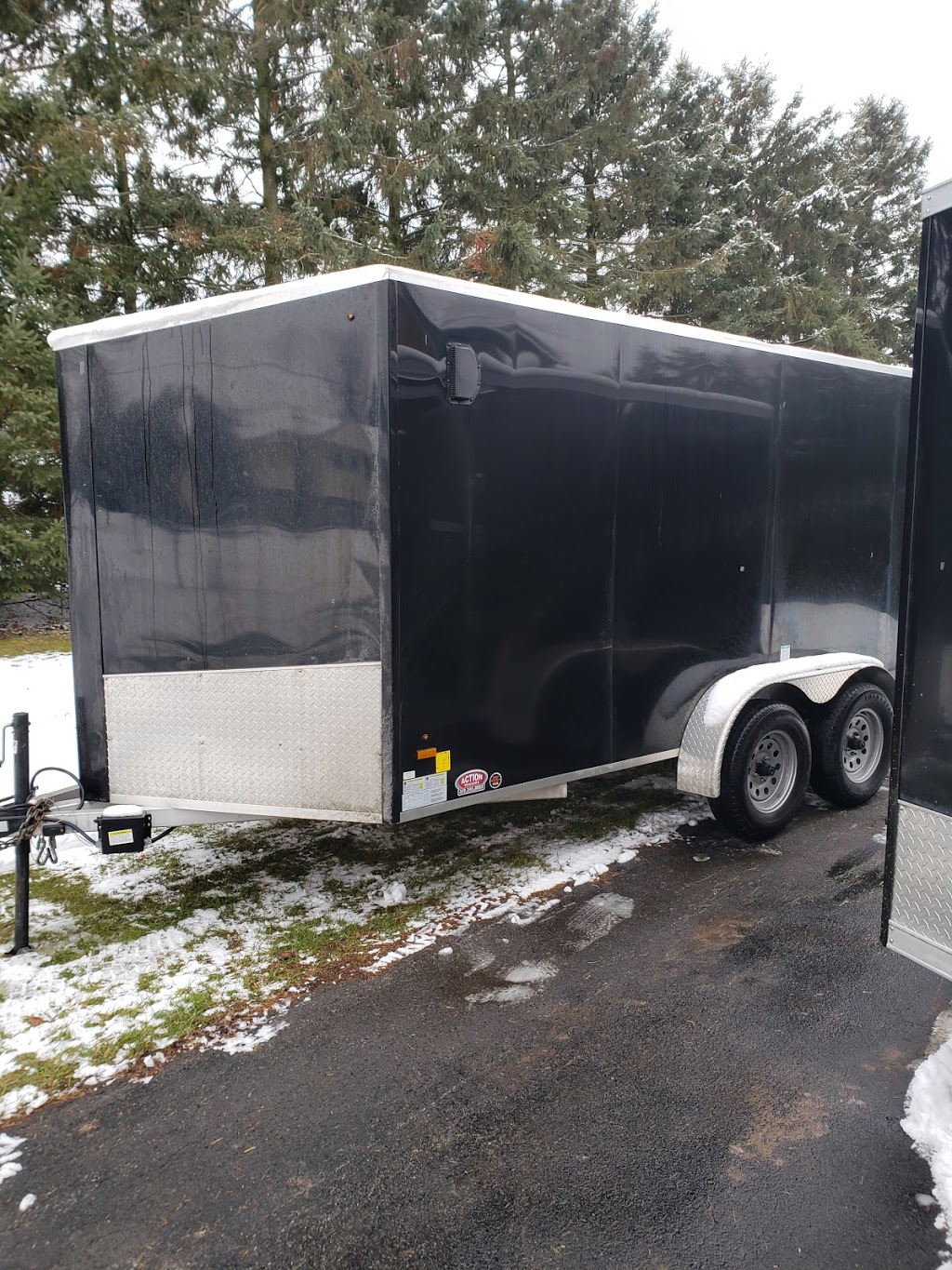 Glamping RV & Enclosed Trailer Rentals | Bishopgates Road, King St, Burford, ON N0E 1A0, Canada | Phone: (519) 755-6569