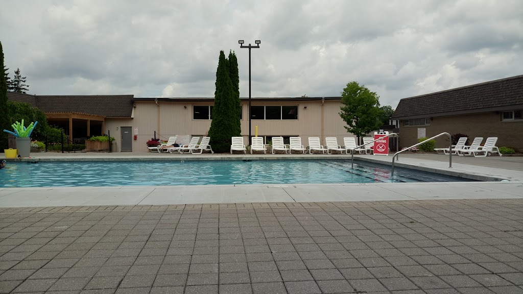 The Berkshire Club and Sifton Rental Office | 500 Berkshire Dr, London, ON N6J 3S1, Canada | Phone: (519) 471-4590