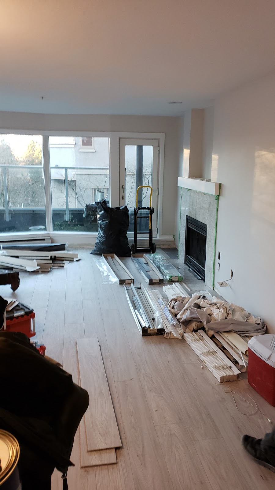 Painters in Vancouver | 4660 W 10th Ave, Vancouver, BC V6R 2J6, Canada | Phone: (778) 288-6792