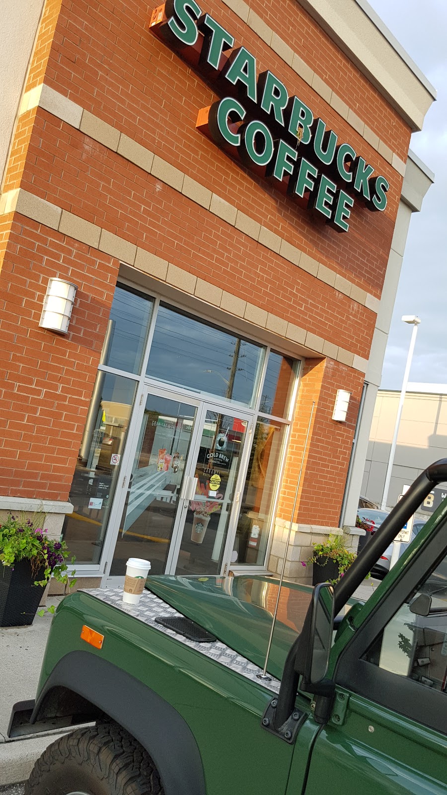 Starbucks | 3940 Brock St N, Whitby, ON L1R 3E1, Canada | Phone: (905) 665-9656