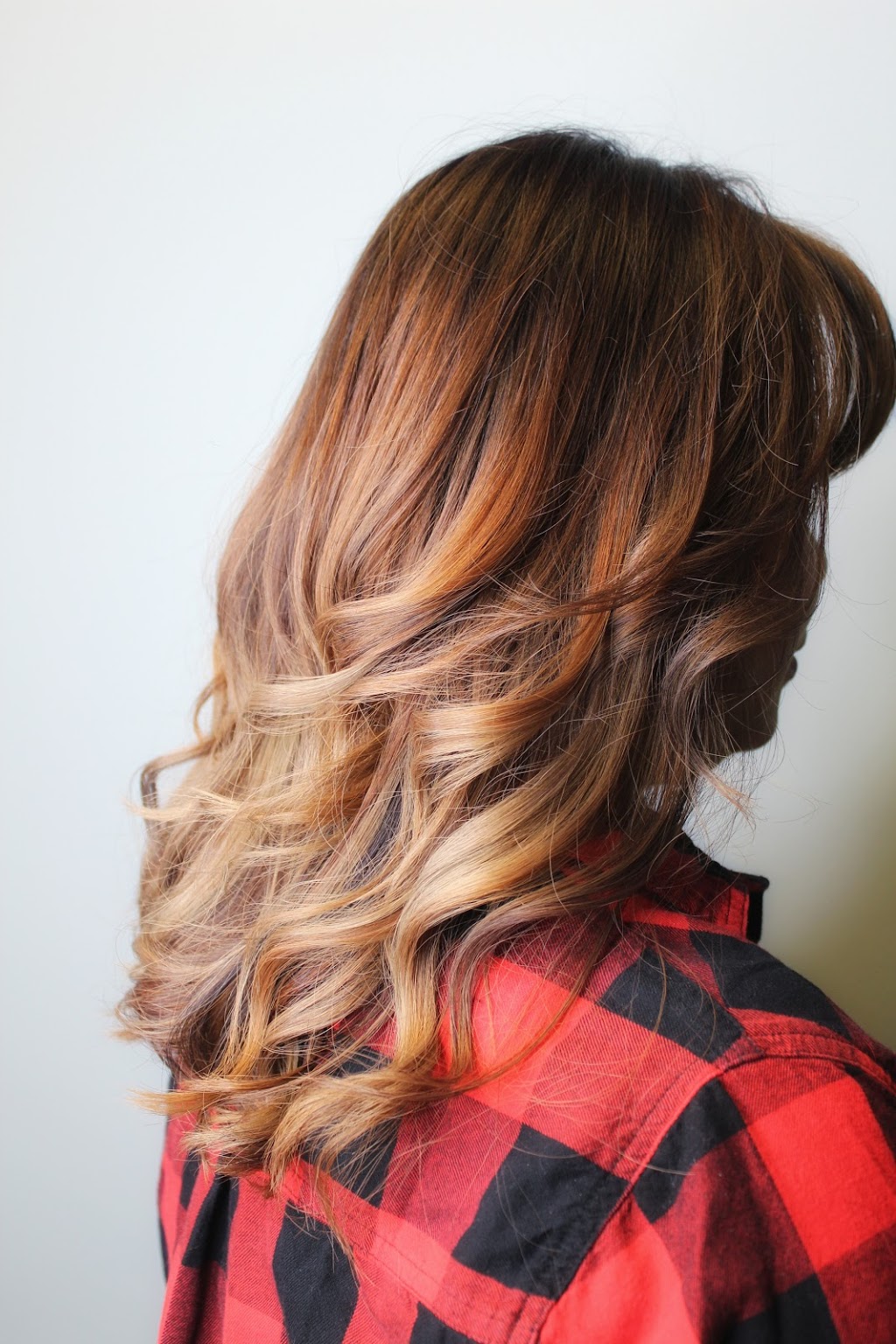 La Petite Hair Salon | Is inside Probeautys, 2575 Dundas Street West, Unit 27 suite #19, Mississauga, ON L5K 2M6, Canada | Phone: (647) 242-7672